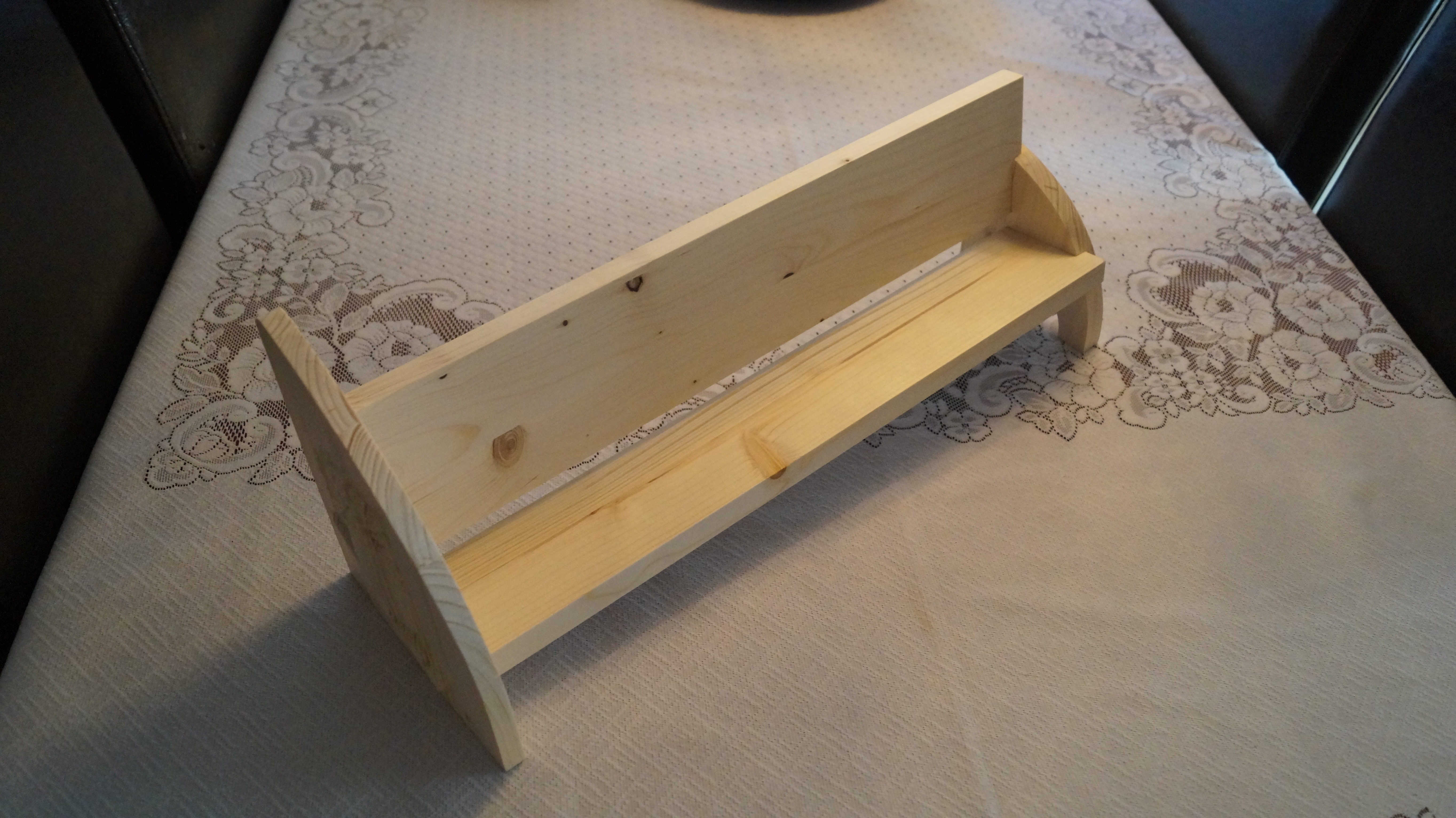 Small Bookshelf Woodworking Blog
